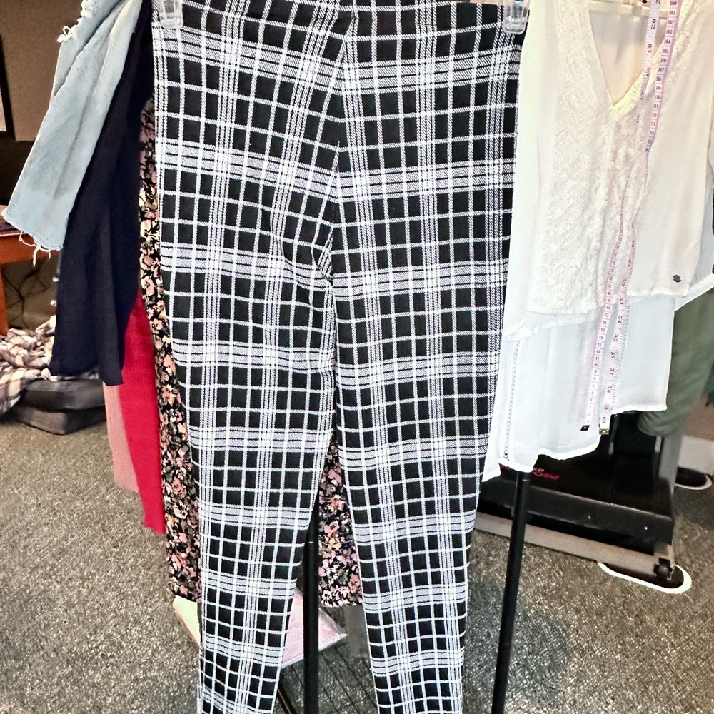 Express Black and White Plaid Leggings - Picture 2 of 3